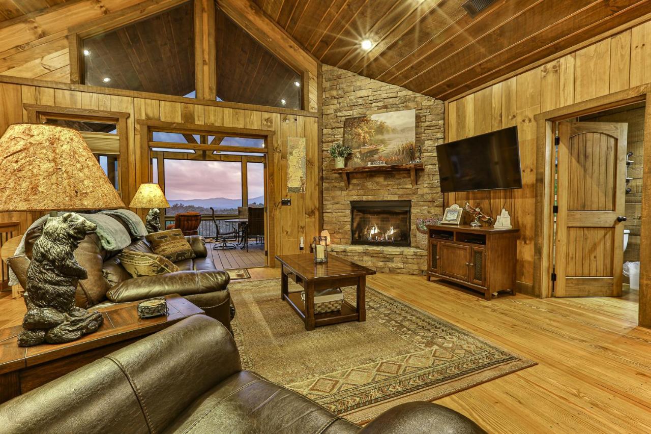Eagles Crest - Long Range Layered Mountain Views In Peaceful Neighborhood! Βίλα Mineral Bluff Εξωτερικό φωτογραφία