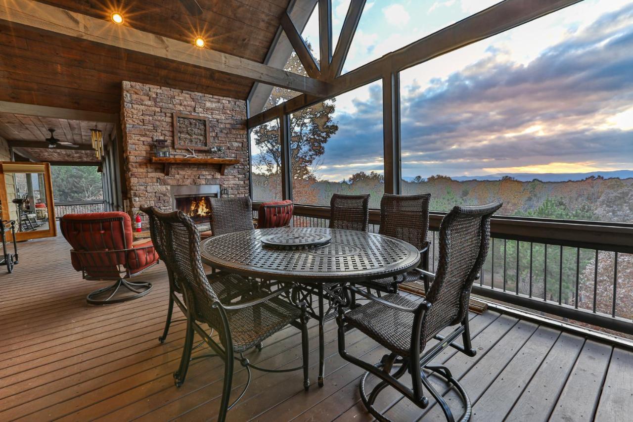 Eagles Crest - Long Range Layered Mountain Views In Peaceful Neighborhood! Βίλα Mineral Bluff Εξωτερικό φωτογραφία